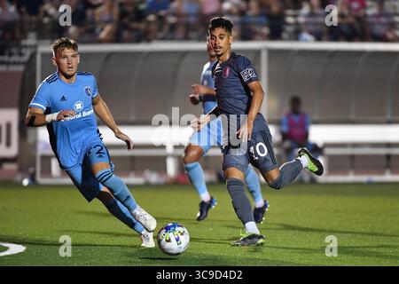 September 2022, Edwardsville, IL, Vereinigte Staaten: EDWARDSVILLE, IL - 18. SEPTEMBER: Vitor Dias #10 St. Louis City2 mit dem Ball während eines Spiels zwischen Sporting KC II und St Louis City 2 im Ralph Korte Stadium am 18. September 2022 in Edwardsville, Illinois. (Kreditbild: © Bill Barrett/ISIPhotos via ZUMA Press Wire) Stockfoto