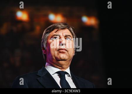 16. Oktober 2022, Vichy, Auvergne Rhone Alpes, Frankreich: VADYM OMELCHENKO, der Botschafter der Ukraine in Frankreich hält eine Rede auf dem Kongress der Regionen in Vichy. (Kreditbild: © Adrien Fillon/ZUMA Press Wire) Stockfoto