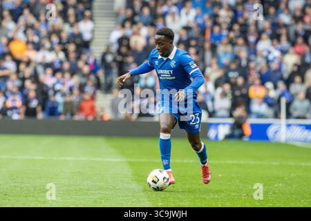 August 2025. Glasgow, Großbritannien. Rangers FC spielte in der dritten Qualifikationsrunde der UEFA Champions League den FC Viktoria Plzen, spielte im Ibrox Stadium, Glasgow, Schottland, Heimstadion der Rangers. Das Ergebnis war die Rangers 3: 0 Viktoria Plzen. Djiedi Gassama (R23) lief auf die Plzen-Tore zu, bevor er traf. Quelle: Findlay/Alamy Live News Stockfoto