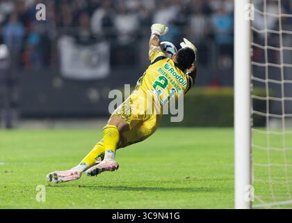 São Paulo, Brasilien. August 2025. Fußball - Brasilianische Meisterschaft 2025 - Santos und Juventude - Morumbi Stadium. Juventudes Juan Carnei Stockfoto