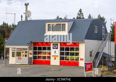 Lake Tekapo Village Center, kombinierte Feuerwache und St Johns Ambulanzstation Notdienst, Canterbury, Südinsel, Neuseeland Stockfoto