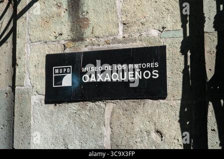 22. November 2018, Oaxaca de Juarez, Oaxaca, Mexiko: Schild für das Museum der Oaxacan-Maler oder Museo de los Pintores Oxaquenos, Oaxaca, Mexiko. (Kreditbild: © Jon G. Fuller / Vwpics/VW Pics via ZUMA Press Wire) Stockfoto