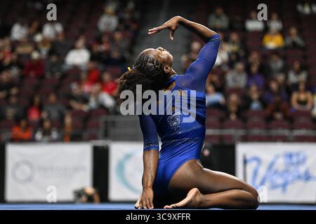 6. Januar 2023: KAYLEI MCDONALD von der Fisk University tritt während des Wettbewerbs in der Orleans Arena in Las Vegas an. (Bild: © Amy Sanderson/ZUMA Press Wire) Stockfoto