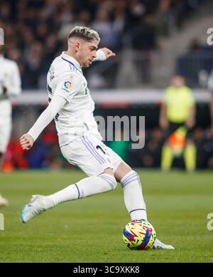 15. Februar 2023, Madrid, Spanien: Federico Valverde von Real Madrid während des Spiels der La Liga zwischen Real Madrid und Elche CF im Estadio Santiago Bernabeu in Madrid. (Bild: © Maria de Gracia/DAX via ZUMA Press Wire) Stockfoto