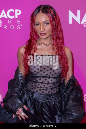 4. Februar 2023, Century City, Kalifornien, USA: Rhea Raj auf dem roten Teppich des 54. NAACP Image Awards – Nominees Luncheon am Samstag, 4. Februar 2023 im Fairmont Century Plaza in Century City, Kalifornien. JAVIER ROJAS/PI (Foto: © Prensa Internacional Via ZUMA Press Wire) Stockfoto