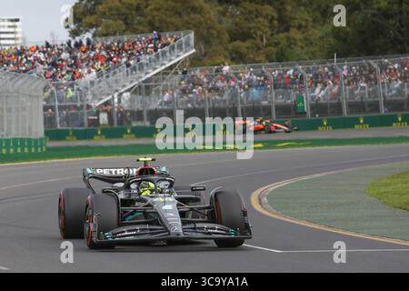 April 2023: LEWIS HAMILTON während des Qualifyings beim Formel-1-Grand-Prix von Australien am 1. April 2023 in Melbourne (Foto: © Christopher Khoury/Australian Press Agency via ZUMA Wire) Stockfoto