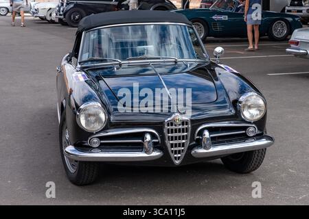 14. September 2022, Moab, Utah, USA: Ein in Italien gebauter Alfa Romeo Giulietta Spyder Veloce Sportwagen aus dem Jahr 1957 bei der Colorado Grand Road Rallye. (Kreditbild: © Jon G. Fuller / Vwpics/VW Pics via ZUMA Press Wire) Stockfoto