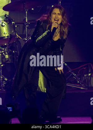 14. Januar 2023, Inglewood, Kalifornien, Vereinigte Staaten von Amerika: Rosa Linn tritt während des iHeartRadio Alter EGO â€™23 auf, das von Capital One auf dem KIA Forum am Samstag, den 14. Januar 2023 in Inglewood, Kalifornien präsentiert wurde. (Bild: © Chris Victorio/imageSPACE via ZUMA Press Wire) Stockfoto