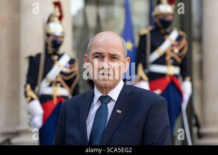 April 2021, Paris, Ile-de-France (Region, Frankreich: Arbeitsessen zwischen dem Präsidenten der Republik, Herrn Emmanuel MACRON, und dem Premierminister der Republik Slowenien, Herrn Janez JANSA, am Donnerstag, den 29. April 2021 (Foto: © Sadak Souici/ZUMA Press Wire) Stockfoto