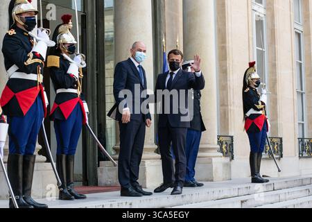 April 2021, Paris, Ile-de-France (Region, Frankreich: Arbeitsessen zwischen dem Präsidenten der Republik, Herrn Emmanuel MACRON, und dem Premierminister der Republik Slowenien, Herrn Janez JANSA, am Donnerstag, den 29. April 2021 (Foto: © Sadak Souici/ZUMA Press Wire) Stockfoto
