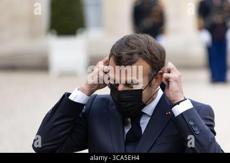 April 2021, Paris, Ile-de-France (Region, Frankreich: Arbeitsessen zwischen dem Präsidenten der Republik, Herrn Emmanuel MACRON, und dem Premierminister der Republik Slowenien, Herrn Janez JANSA, am Donnerstag, den 29. April 2021 (Foto: © Sadak Souici/ZUMA Press Wire) Stockfoto
