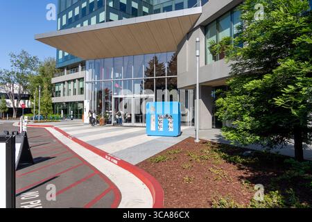 LinkedIn Hauptsitz am South Bay Campus in Mountain View, Kalifornien, USA Stockfoto
