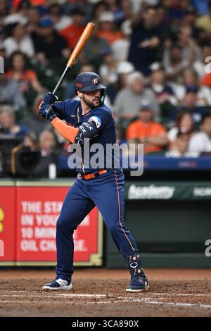 15. Mai 2023, Houston, Texas, Vereinigte Staaten: Chas McCormick (20) der Houston Astros-Center-Feldspieler Chas McCormick (20) schlägt am Montag, den 15. Mai 2023, im Minute Maid Park in Houston, Texas, im MLB-Spiel zwischen den Chicago Cubs und den Houston Astros. Die Astros besiegten die Cubs mit 6:4. (Bild: © Tom Walko/ZUMA Press Wire) Stockfoto