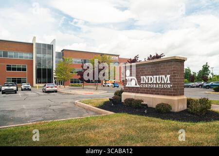 Clinton, NY – 25. Juli 2025: Indium Corporation ist ein weltweit tätiger Werkstofflieferant und Hersteller von Materialien für Elektronik, Halbleiter und Dünnfilme Stockfoto