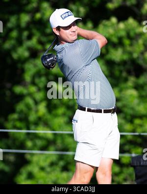 30. Mai 2023: Harrison English (USA) fährt während einer Übungsrunde beim Memorial Tournament in Dublin, Ohio, aus dem 1. Loch. Brent Clark/Cal Sport Media (Bild: © Brent Clark/CSM via ZUMA Press Wire) Stockfoto