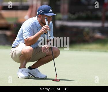 30. Mai 2023: Xander Schauffele (USA) tritt während einer Übungsrunde beim Memorial Tournament in Dublin, Ohio auf die Putts im 9. Loch. Brent Clark/Cal Sport Media (Bild: © Brent Clark/CSM via ZUMA Press Wire) Stockfoto