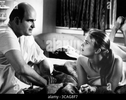 27. November 2022: Peter Boyle, Candice Bergen, am Set des Films, „T.R. Baskin“, Paramount Pictures, 1971 (Bild: © JT Vintage/Glasshouse Via ZUMA Press Wire) Stockfoto