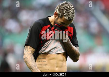 19. September 2023, Mailand, LOMBARDEZ, Italien: THEO HERNANDEZ Nr. 19 des Teams AC MAILAND während des Gruppenspiels der UEFA Champions League zwischen AC Mailand und Newcastle United am Dienstag, den 19. September 2023 im Stadio San Siro, Italien (Foto: © Mickael Chavet/ZUMA Press Wire) Stockfoto