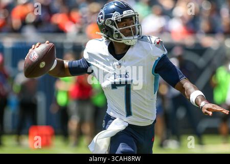 12. August 2023: Der Tennessee Titans Quarterback Malik Willis (7) tritt während des Fußballspiels der NFL zwischen den Chicago Bears gegen die Tennessee Titans in Chicago, IL (Credit Image: Stockfoto