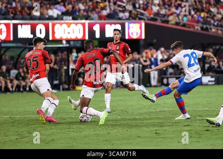 1. August 2023: Alex Garrido (28), Stürmer des FC Barcelona, trifft in der zweiten Hälfte der Soccer Champions Tour 2023 mit dem FC Barcelona gegen den AC Milan am 1. August 2023 im Allegiant Stadium in Las Vegas, NV. Christopher Trim/CSM. (Kreditbild: © Christopher Trim/CSM via ZUMA Press Wire) Stockfoto