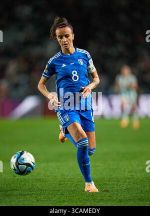 24. Juli 2023: Barbara Bonansea (Italien) kontrolliert den Ball bei einem Spiel der Gruppe G - FIFA Frauen-Weltmeisterschaft Australien & Neuseeland 2023, Italien gegen Argentinien, im Eden Park, Auckland, Neuseeland. Kim Price/CSM (Kreditbild: © Kim Price/CSM via ZUMA Press Wire) Stockfoto