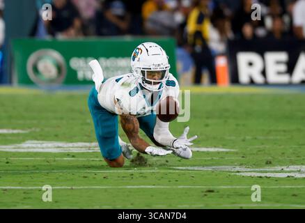 2. September 2023 Tyson Mobley (8) macht einen Fang während des NCAA-Fußballspiels zwischen den Coastal Carolina Chanticleers und den UCLA Bruins im Rose Bowl in Pasadena, Kalifornien. Obligatorischer Fotoausweis : Charles Baus/CSM (Kreditausweis: Stockfoto