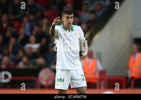 Walsall, Großbritannien. August 2025. 06.08.2025 Sport; Calcio; Amichevole: Aston Villa gegen Roma Nella foto: Gianluca Mancini(Foto Gino Mancini) während Aston Villa gegen Roma, Freundschaftsfußballspiel in Walsall, England, 06. August 2025 Credit: Unabhängige Fotoagentur/Alamy Live News Stockfoto