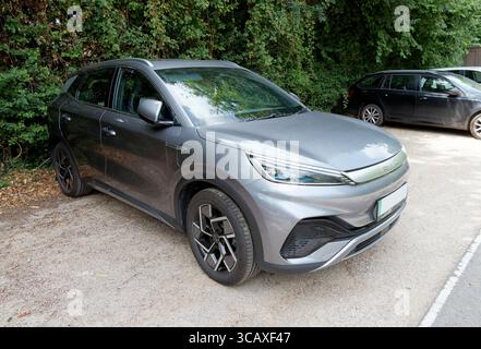 BYD Atto 3 Elektro-Crossover-SUV, Winchester, Hampshire, England, Vereinigtes Königreich, Europa Stockfoto
