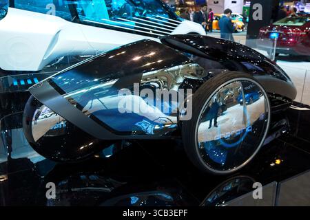 9. Februar 2017, Chicago, Illinois, USA: Toyota FV2. Die Chicago Auto Show wurde 1901 erstmals inszeniert und ist die größte Automobilausstellung Nordamerikas und wurde häufiger als jede andere Automobilausstellung auf dem Kontinent veranstaltet. Sie wird seit 1935 von der Chicago Automobile Trade Association (CATA) präsentiert. Es findet am McCormick Place statt (Foto: © Alan Look/ZUMA Press Wire) Stockfoto
