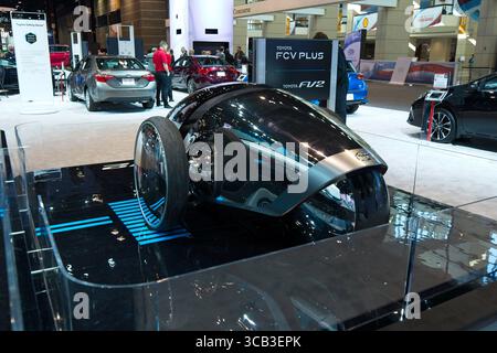 9. Februar 2017, Chicago, Illinois, USA: Toyota FV2. Die Chicago Auto Show wurde 1901 erstmals inszeniert und ist die größte Automobilausstellung Nordamerikas und wurde häufiger als jede andere Automobilausstellung auf dem Kontinent veranstaltet. Sie wird seit 1935 von der Chicago Automobile Trade Association (CATA) präsentiert. Es findet am McCormick Place statt (Foto: © Alan Look/ZUMA Press Wire) Stockfoto