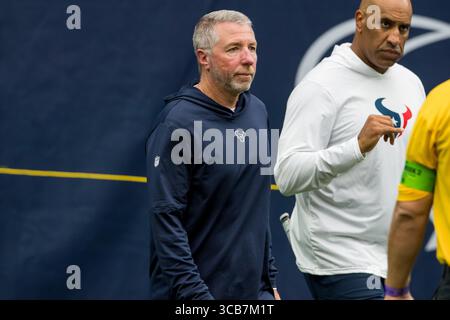 19. August 2023: Houston Texans Offensive Line Coach Chris Strausser während eines Vorsaisonspiels zwischen den Miami Dolphins und den Houston Texans in Houston, Texas. ..Trask Smith/CSM (Foto: © Trask Smith/CSM via ZUMA Press Wire) Stockfoto