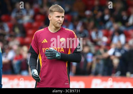 Walsall, Großbritannien. August 2025. 06.08.2025 Sport; Calcio; Amichevole: Aston Villa gegen Roma Nella foto: Radoslaw Zelenzy(Foto Gino Mancini) während Aston Villa gegen Roma, Freundschaftsfußballspiel in Walsall, England, 06. August 2025 Credit: Independent Photo Agency/Alamy Live News Stockfoto