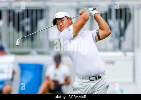 12. Mai 2023: Tom Kim trifft seinen Abschlag auf das 7. Loch während der zweiten Runde des AT&T Byron Nelson Golfturniers auf der TPC Craig Ranch in McKinney, Texas. Graues Siegel/CSM (Foto: © graues Siegel/CSM via ZUMA Press Wire) Stockfoto