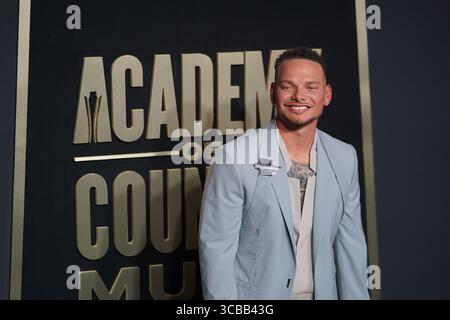 11. Mai 2023, Dallas, Texas, USA: Kane Brown posiert für die Fotografen beim Red Carpet der 58. Academy of Country Music Awards im Ford Center at the Star in Frisco, Texas am Donnerstag, den 11. Mai 2023. (Foto: © Javier Vicencio/ZUMA Press Wire) Stockfoto