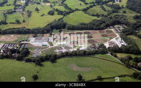 Luftaufnahme eines Wasseraufbereitungswerks in Butley Lanes, Prestbury, Cheshire Stockfoto