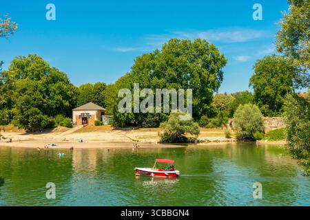 Frankreich, seine et Marne, Chelles, die Ufer der Marne, der Strand der Ruinen der alten Mühle, Elektroverleih Stockfoto