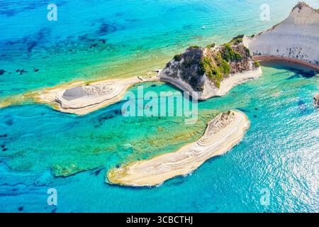 Drohnenansicht von cape drastis auf Korfu, Griechenland. Stockfoto