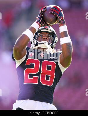 28. Oktober 2023, Stanford, Kalifornien, USA: Stanford Cardinal Cornerback JOSHUA THOMPSON (28) während des Vorspiels beim Washington Huskies vs. Stanford Cardinal NCAA-Football-Spiel im Stanford Stadium. (Bild: © Jose Moreno/ZUMA Press Wire) Stockfoto