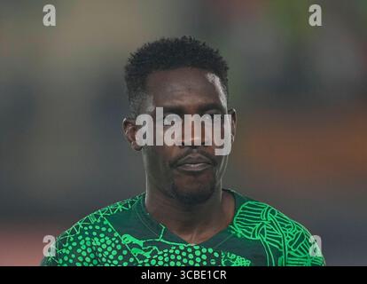 27. Januar 2024: Zaidu Sanusi (Nigeria) sieht beim Achtelfinale des Afrikanischen Cups Nigeria gegen Kamerun im Stade Felix Houphouet-Boigny, Abidjan, Elfenbeinküste an. Kim Price/CSM (Kreditbild: © Kim Price/CSM via ZUMA Press Wire) Stockfoto