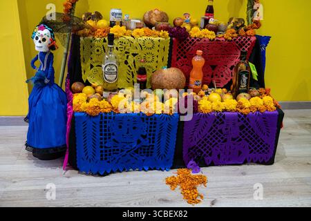 2. November 2018: Oaxaca de Juarez, Oaxaca, Mexiko: Eine ofrenda für den Tag der Toten oder Dia de los Muertos in Oaxaca, Mexiko. (Kreditbild: © Jon G. Fuller/VW Pics via ZUMA Press Wire) Stockfoto