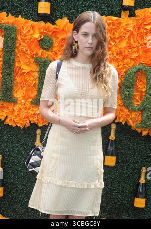 JERSEY Jersey City, NJ – 4. JUNI: Riley Keough nimmt am 4. Juni 2016 am 9. Jährlichen Veuve Clicquot Polo Classic im Liberty State Park in Jersey City, New Jersey Teil... People: Riley Keough. (Kreditbild: © SMG via ZUMA Press Wire) Stockfoto