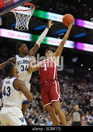 3. Dezember 2022: Brandon Slater (34) versucht, die Oklahoma Sooners im NCAA-Basketballspiel zwischen den Villanova Wildcats und den Oklahoma Sooners im Wells Fargo Center in Philadelphia, Pennsylvania, zu blockieren. Wes Hight/CSM (Foto: © Wes Hight/CSM via ZUMA Press Wire) Stockfoto