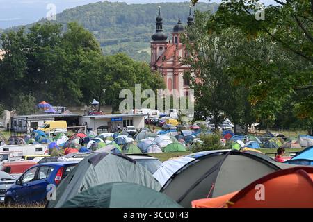 Marianske Lazne, Tschechische Republik. August 2025. Multigenre Povalec Summer Festival 2025, in Valec, Region Karlsbad, 9. August 2025. Quelle: Slavomir Kubes/CTK Photo/Alamy Live News Stockfoto