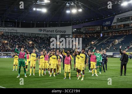 Gent, Belgien. August 2025. Die Spieler der Union feiern, nachdem sie ein Fußballspiel zwischen KAA Gent und Royale Union Saint-Gilloise gewonnen haben, am Samstag, den 09. August 2025 in Gent, am 3. Tag der ersten Liga der „Jupiler Pro League“ 2025-2026 in der belgischen Meisterschaft. BELGA FOTO BRUNO FAHY Credit: Belga News Agency/Alamy Live News Stockfoto