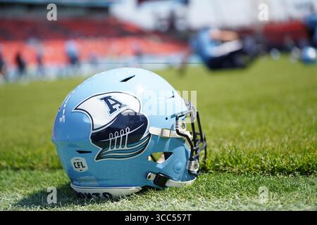 Toronto, Ontario, Kanada. August 2025. Argonauts Helm wird vor dem Start des CFL-Fußballspiels 2025 in Woche 10 zwischen Toronto Argonauts gegen Ottawa RedBlacks im BMO Field gesehen. Am 9. August 2025 in Toronto, Kanada. (Kreditbild: © Leonardo Ramirez/eyepix via ZUMA Press Wire) NUR REDAKTIONELLE VERWENDUNG! Nicht für kommerzielle ZWECKE! Stockfoto