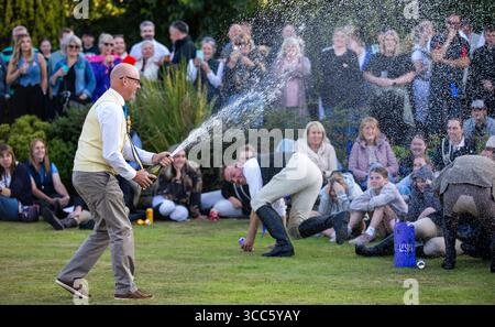 Die Stump Ceremony, die während der Coldstream Civic Week the Last of the Border Rideouts in Coldstream, Scottish Borders, Schottland, Großbritannien stattfindet Stockfoto