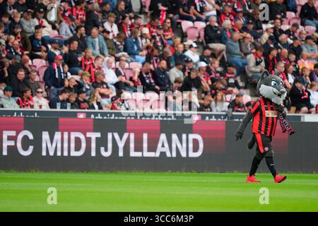 Herning, Dänemark. August 2025. Superligakampen mellem FC Midtjylland og FC Fredericia paa MCH Arena i Herning soendag den 10. august 2025. Quelle: Ritzau/Alamy Live News Stockfoto