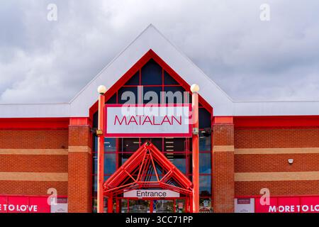 Matalan Ladenfront mit Schild. Stockfoto