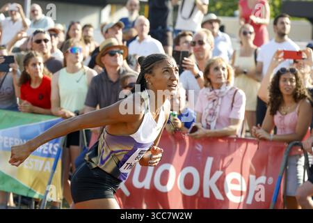 Sint Niklaas, Belgien. August 2025. Der belgische Athlet Nafissatou „Nafi“ Thiam wurde während des belgischen Nafissatou Nafi Thiam während des Speerwerperfestivals in Sint-Niklaas am Sonntag, dem 10. August 2025, in Aktion gesetzt. BELGA FOTO NICOLAS MAETERLINCK Credit: Belga News Agency/Alamy Live News Stockfoto