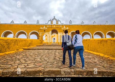Zentralamerika Mexiko Yucatan Merida Izamal Kloster des Heiligen Antonius von Padua 16. Jahrhundert Stockfoto